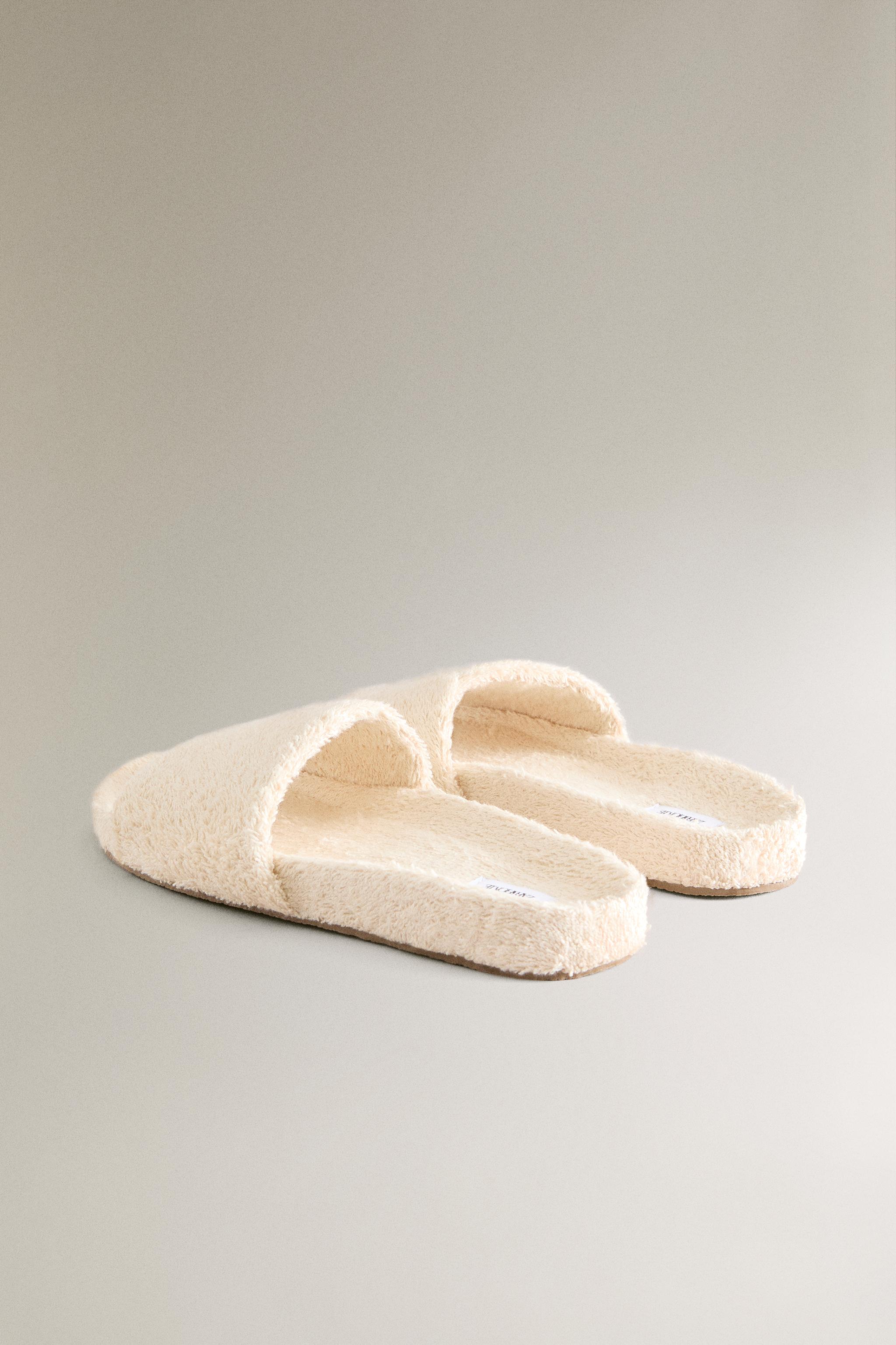 TERRY SLIDE SANDALS